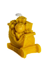 Cargar imagen en el visor de la galería, Bougie "Le Traîneau du Père Noel"