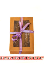 Cargar imagen en el visor de la galería, Coffret Bougies &quot;MAIA&quot;
